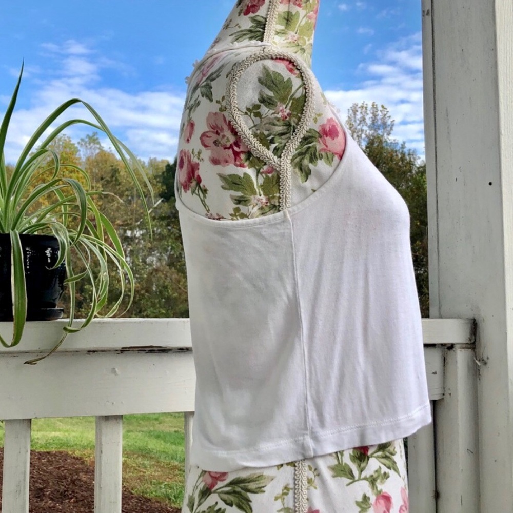Daisy Chain Crop Top - Picture 5 of 9